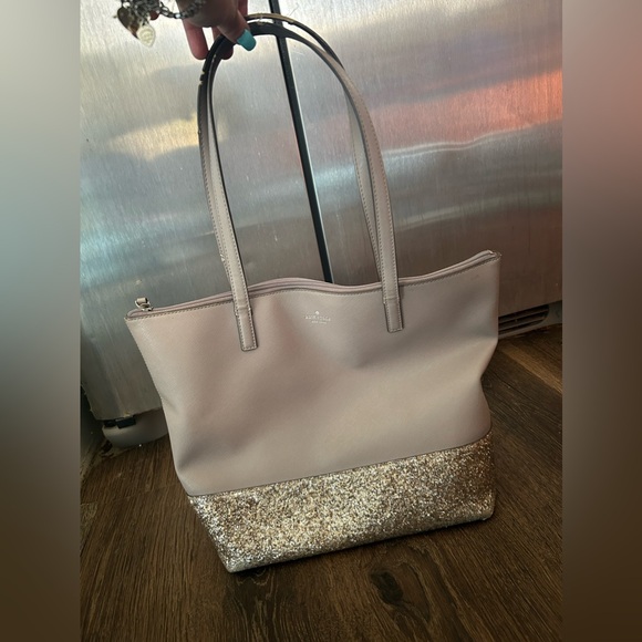 Well loved Taupe and glitter ✨ Kate Spade ♠️ Purse - Picture 1 of 8